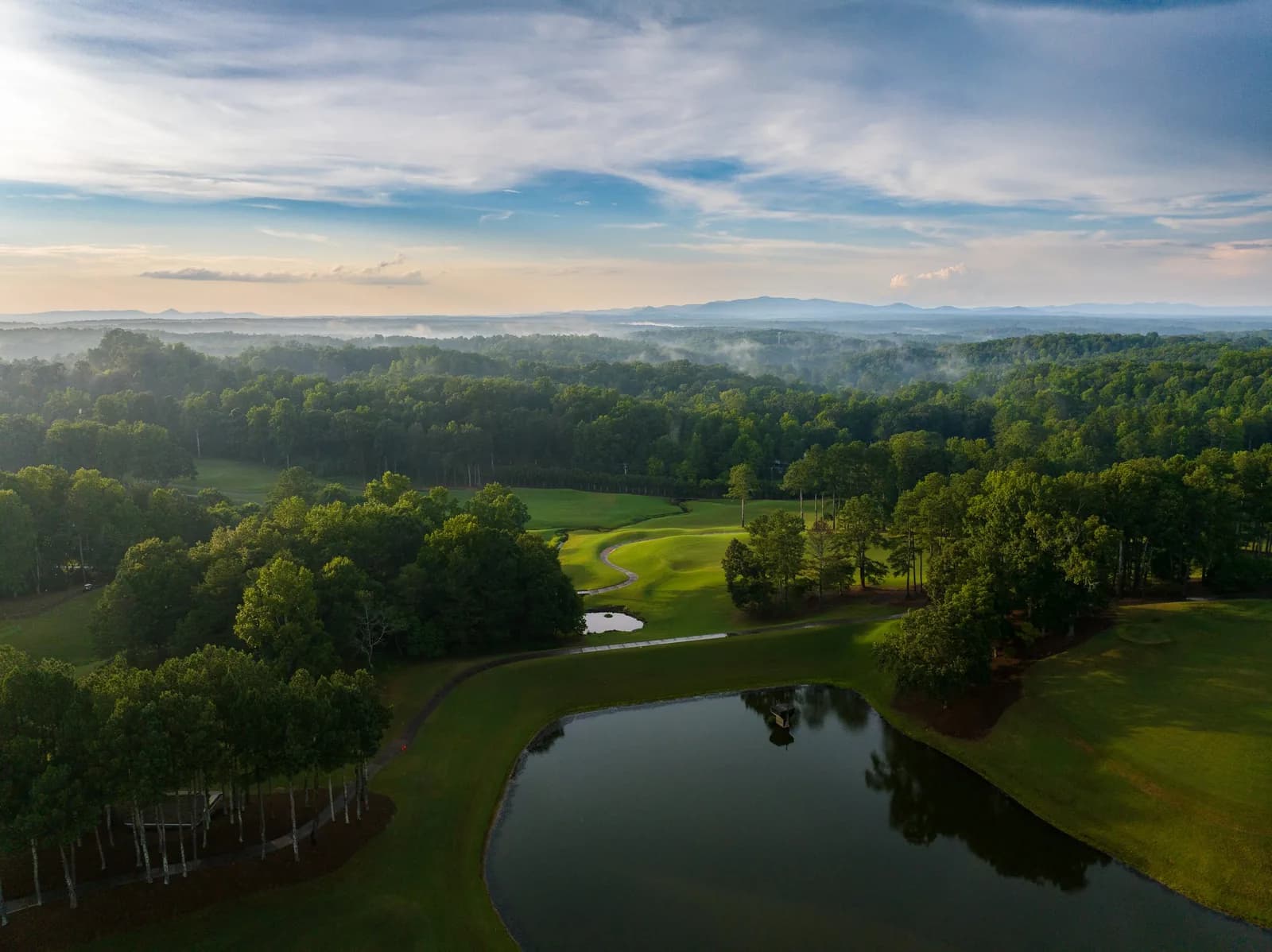 Mastering the Art of Membership Sales in Private Clubs: Strategies, Challenges, and Solutions